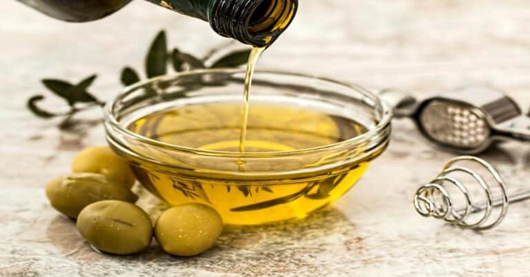 Liquid Gold: Health Benefits of Olive Oil You Need to Know