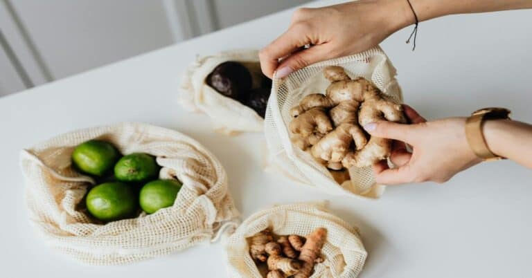 Top Foods to Combat Inflammatory Conditions Naturally
