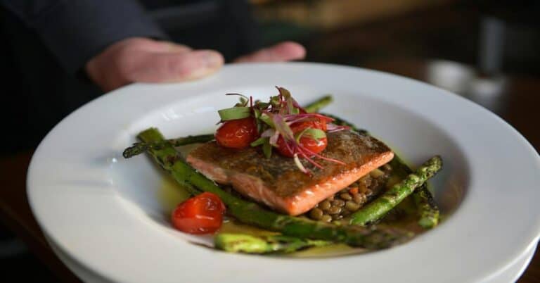 A Day of Low-Carb Delights: Simple and Healthy Meal Ideas
